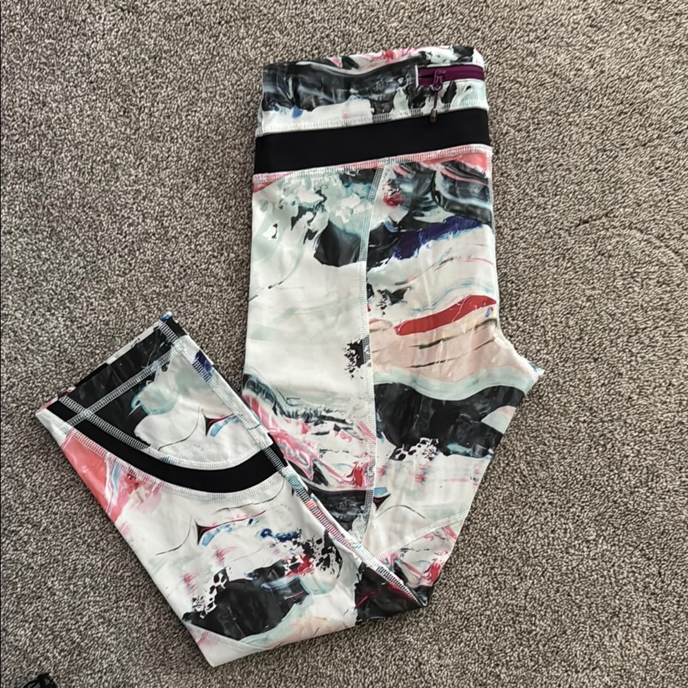 Abstract Print Leggings